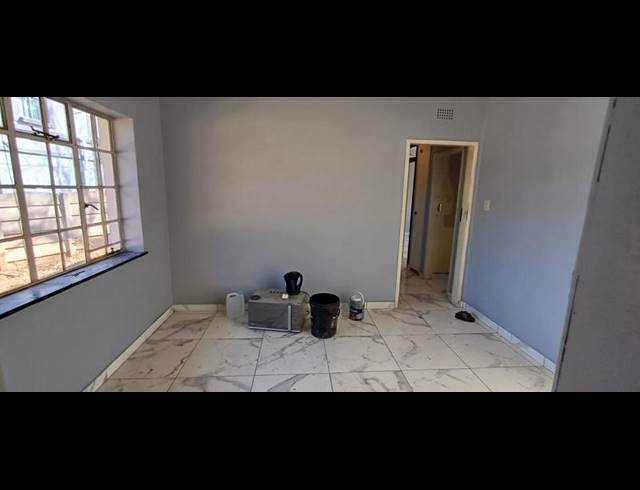 3 BEDROOM PROPERTY TO RENT IN BIRCHLEIGH